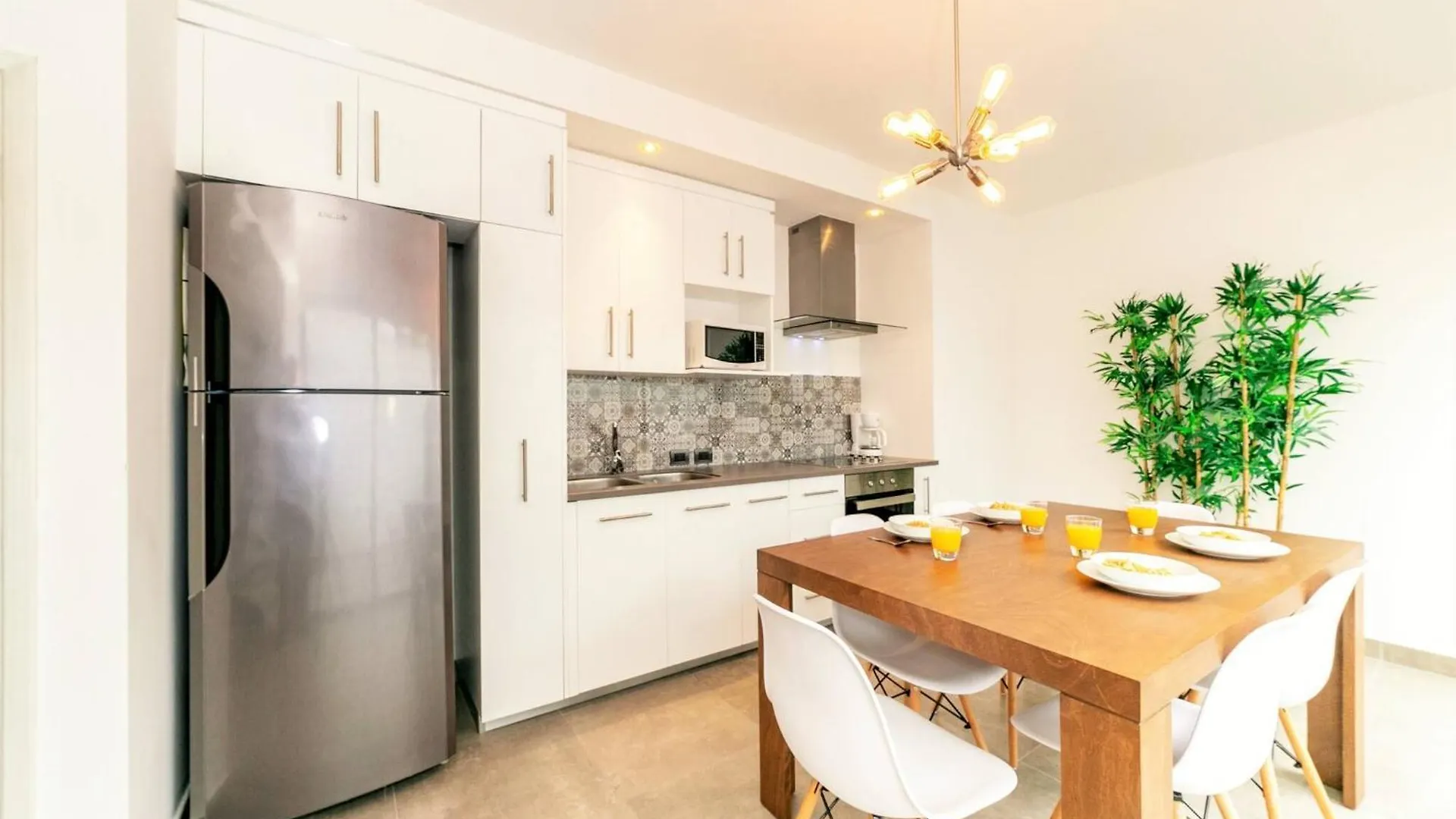 Comfortable, Spacious Penthouse - 2 Bedrooms - 7 People Tulum