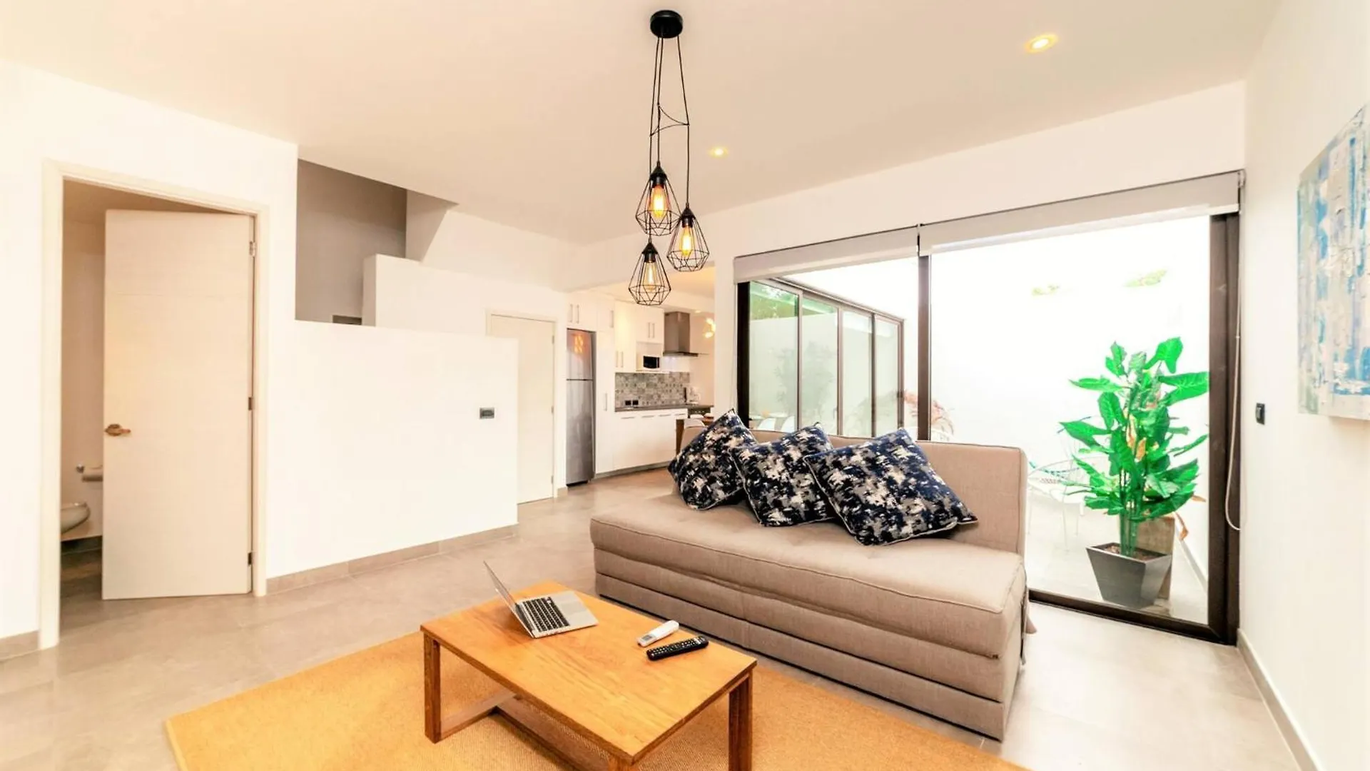 Comfortable, Spacious Penthouse - 2 Bedrooms - 7 People Tulum Lejlighed